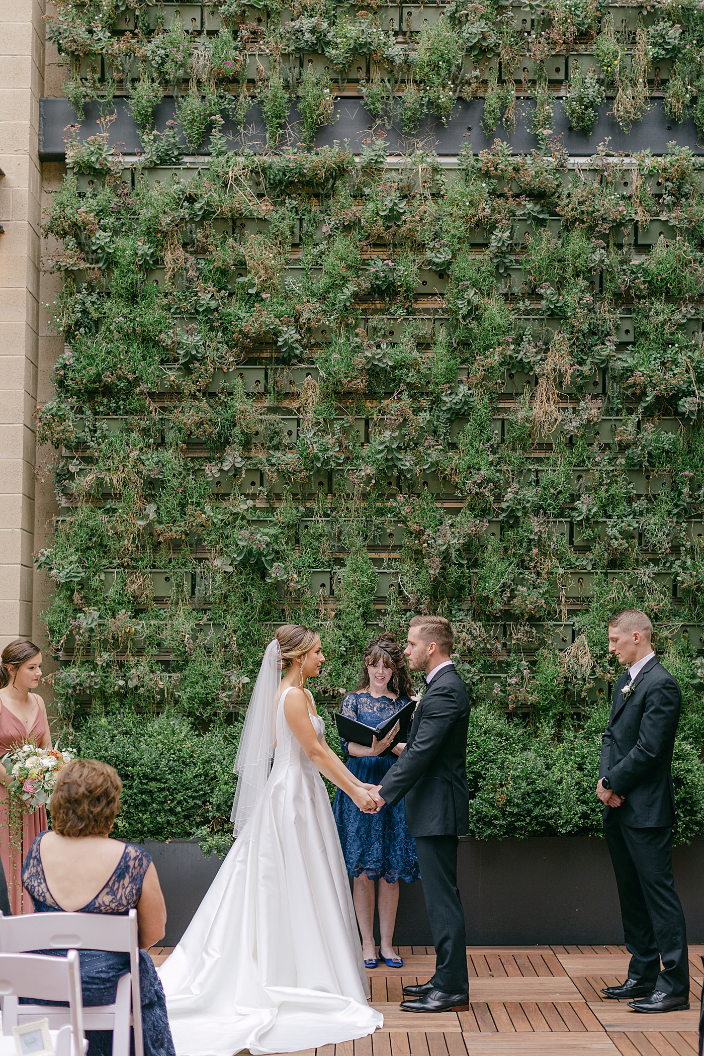 Bride and groom exchanging their vows | Excelsior PA Wedding Photography by Hope Helmuth Photography