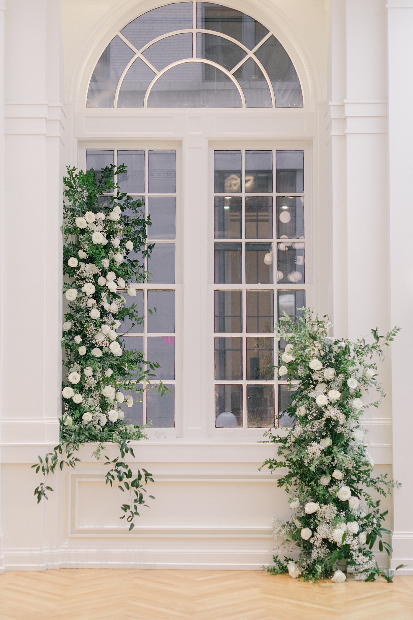 Bridal installation with white flowers during Noelle, Nashville Wedding | Photo by Hope Helmuth Photography