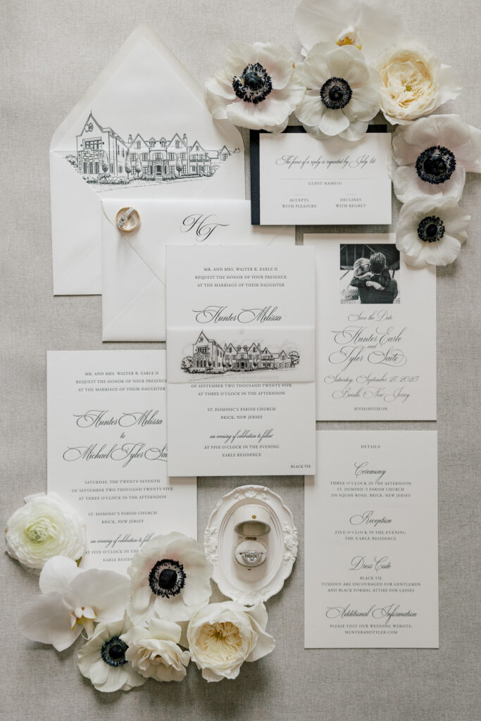 Classic-Waterfront-Tented-Wedding-hope-helmuth-3