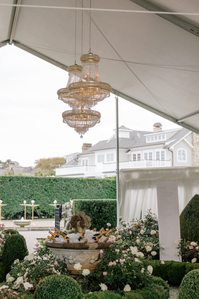 Classic-Waterfront-Tented-Wedding-hope-helmuth-41