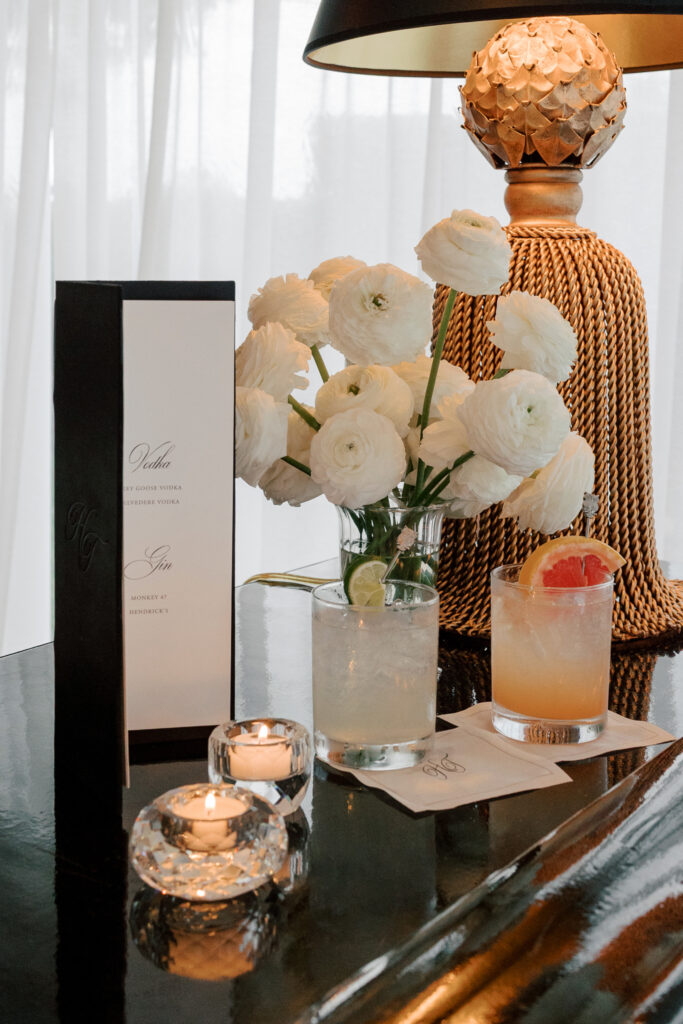 Classic-Waterfront-Tented-Wedding-hope-helmuth-61