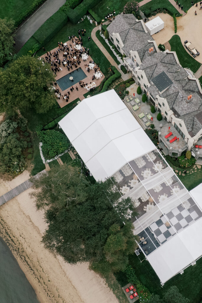 Classic-Waterfront-Tented-Wedding-hope-helmuth-67