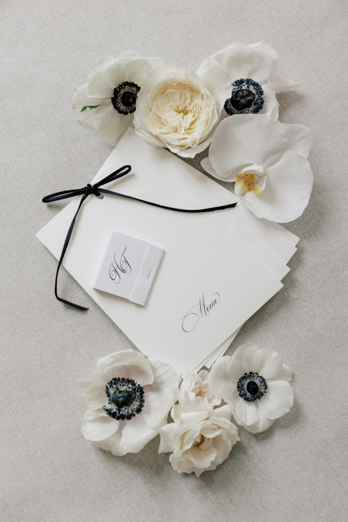 Classic-Waterfront-Tented-Wedding-hope-helmuth