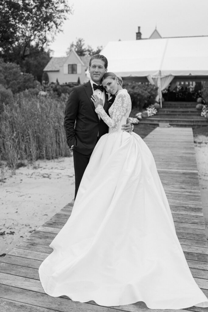 Classic-Waterfront-Tented-Wedding-hope-helmuth-74