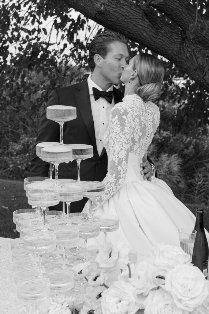 Classic-Waterfront-Tented-Wedding-hope-helmuth-84