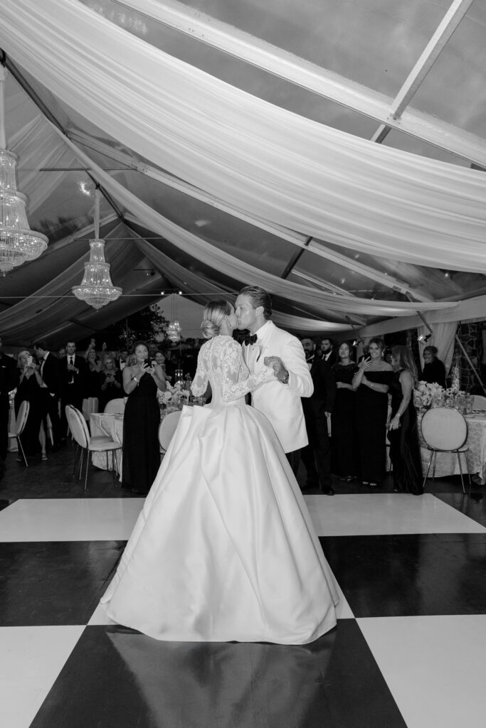 Classic-Waterfront-Tented-Wedding-hope-helmuth-87