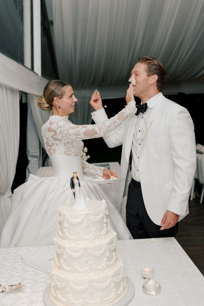 Classic-Waterfront-Tented-Wedding-hope-helmuth-90