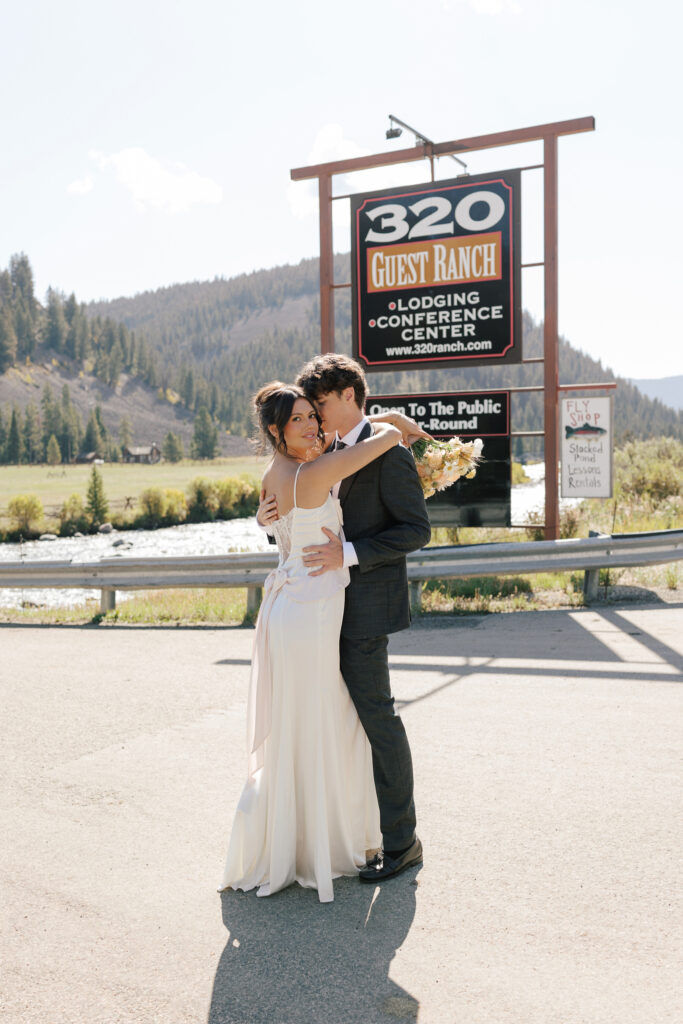 big-sky-montana-wedding-320-guest-ranch-photographer-119 big sky montana wedding photos at 320 guest ranch