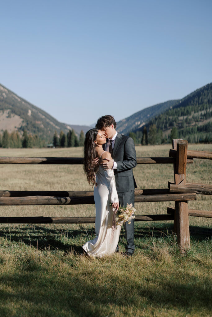 big-sky-montana-wedding-320-guest-ranch-photographer-27