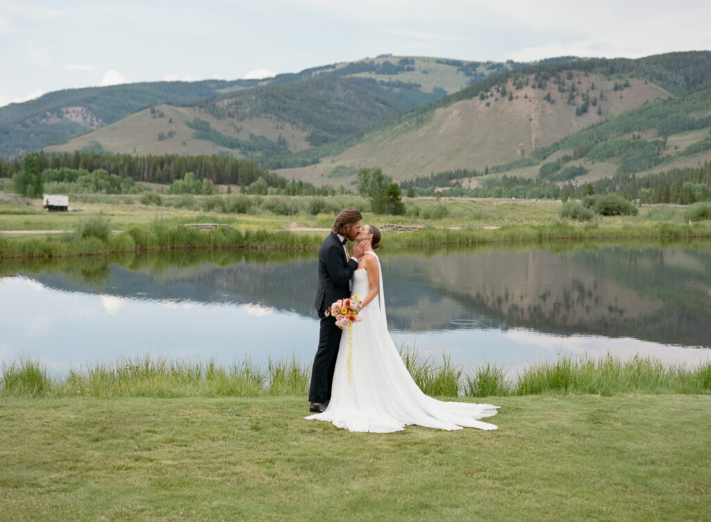 colorado-wedding-photographer-camp-hale-vail-18