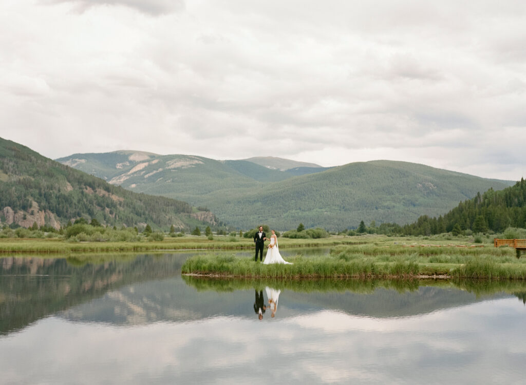 colorado-wedding-photographer-camp-hale-vail-34