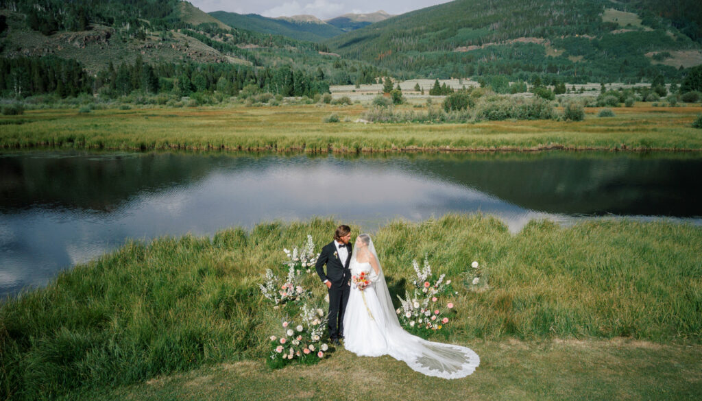 colorado-wedding-photographer-camp-hale-vail-45 rocky mountain wedding photos