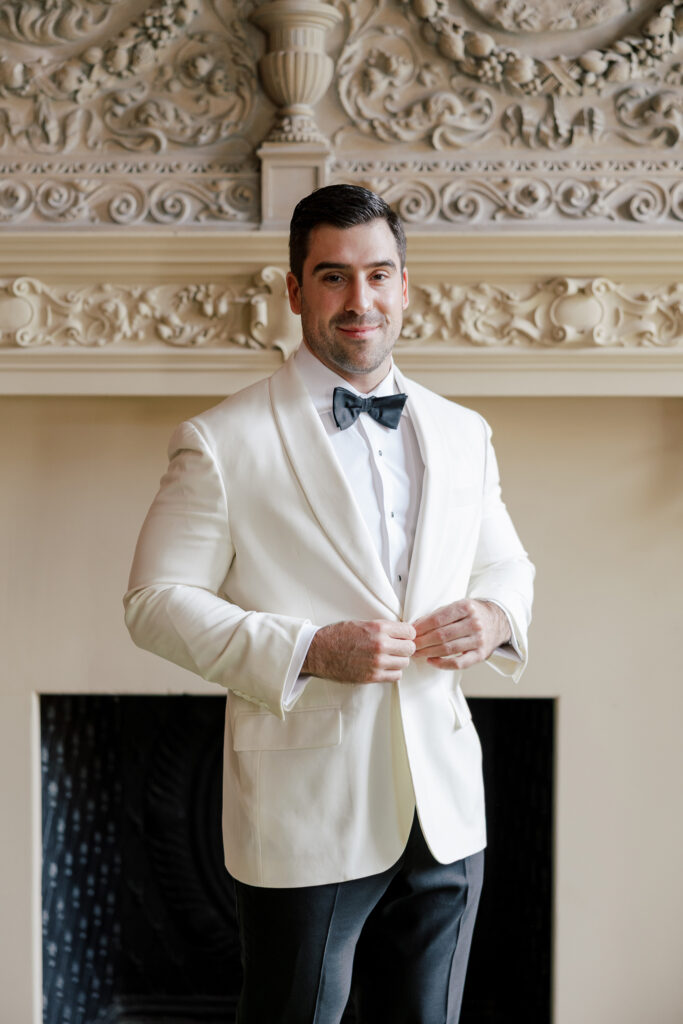 elkins-estate-wedding-photos-hope-helmuth-10