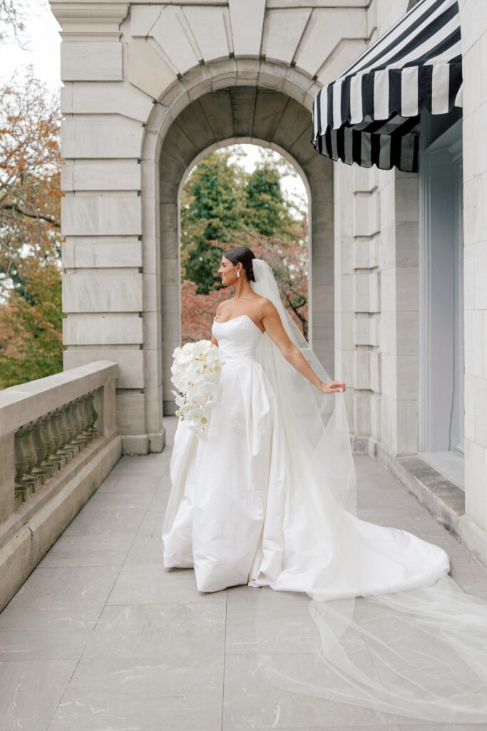 elkins-estate-wedding-photos-hope-helmuth-37