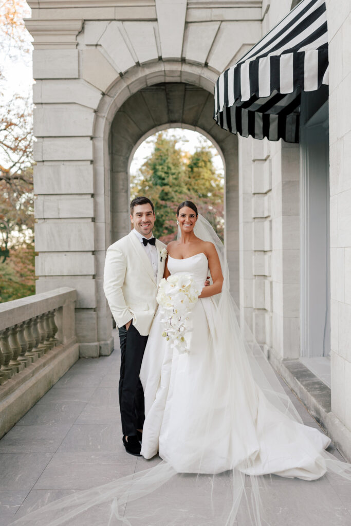 elkins-estate-wedding-photos-hope-helmuth-59