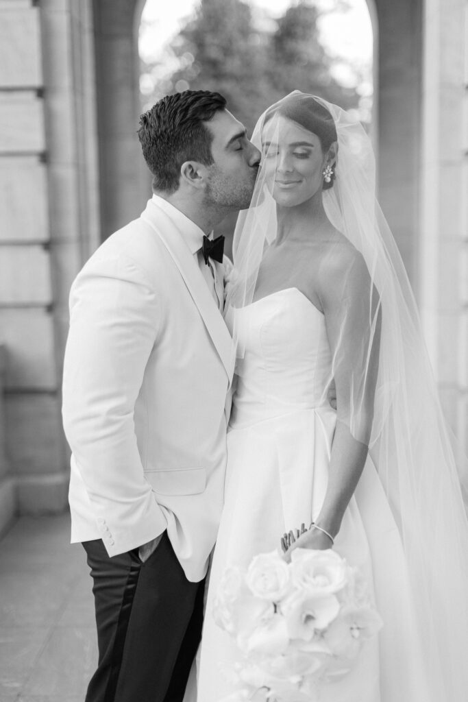 elkins-estate-wedding-photos-hope-helmuth-60