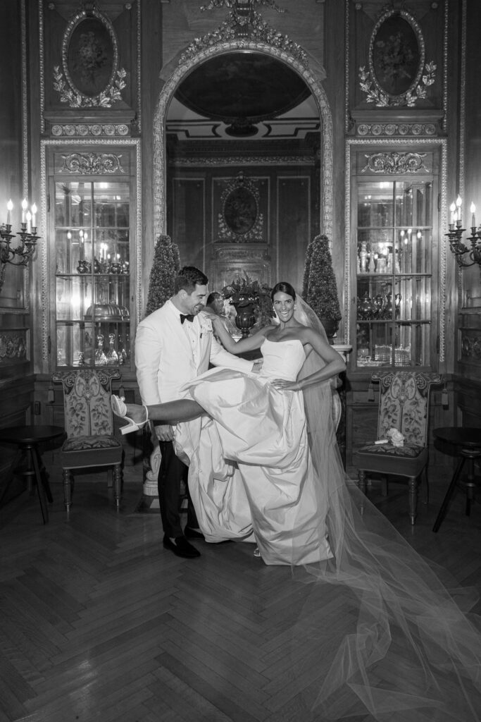 elkins-estate-wedding-photos-hope-helmuth-65