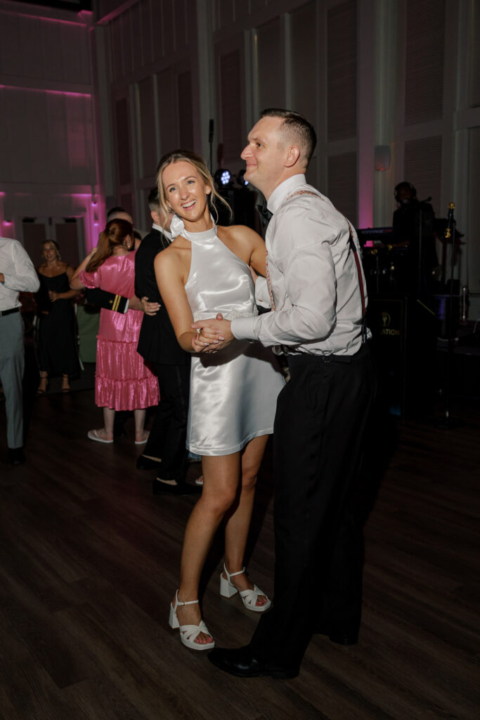 spring-wedding-inspiration-garden-florals-102