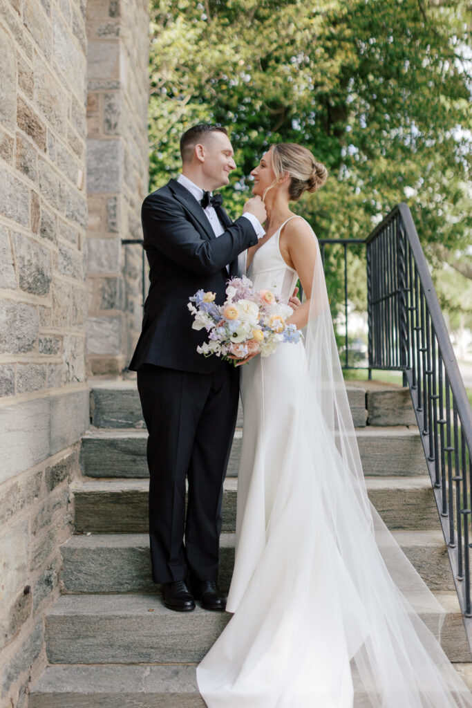 spring-wedding-inspiration-garden-florals-21