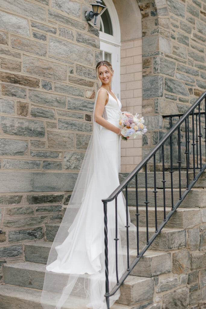 spring-wedding-inspiration-garden-florals-26