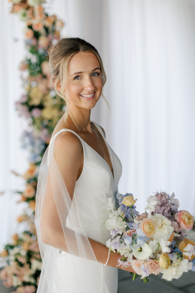 spring-wedding-inspiration-garden-florals-37