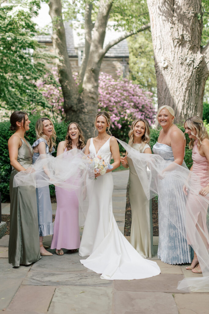 spring-wedding-inspiration-garden-florals-56