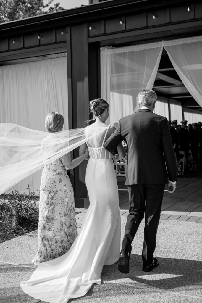 spring-wedding-inspiration-garden-florals-65