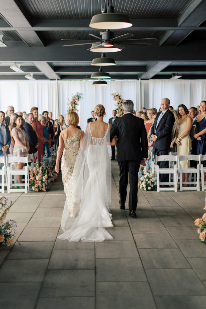 spring-wedding-inspiration-garden-florals-67