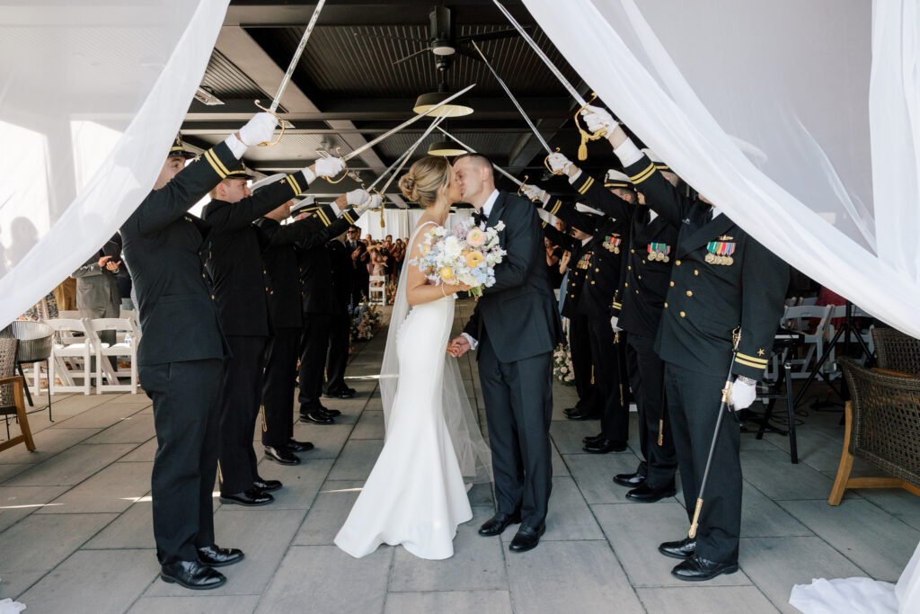 spring-wedding-inspiration-garden-florals-78