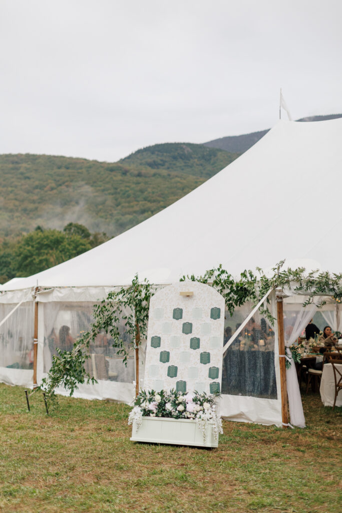 tented-wedding-stowe-vermont-photos-117 tented wedding in stowe vermont photos