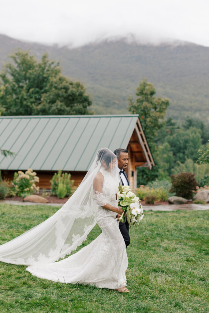 tented-wedding-stowe-vermont-photos-51